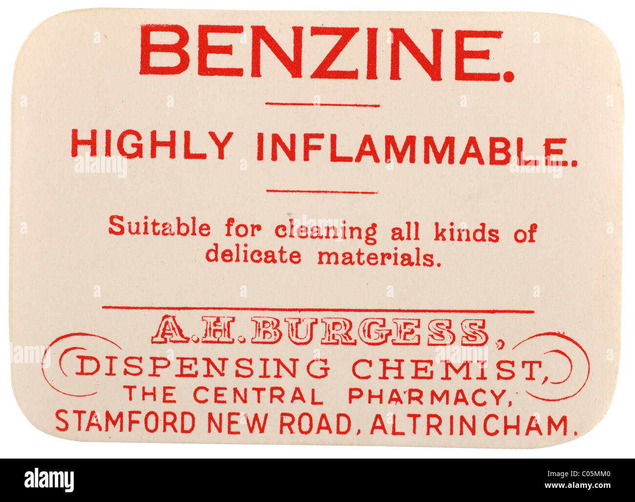 Alte Vintage Chemiker Kennzeichnung von A H Burgess Apotheker in Altrincham für Benzin ist hochgradig entflammbar. EDITORIAL NUR Stockfoto