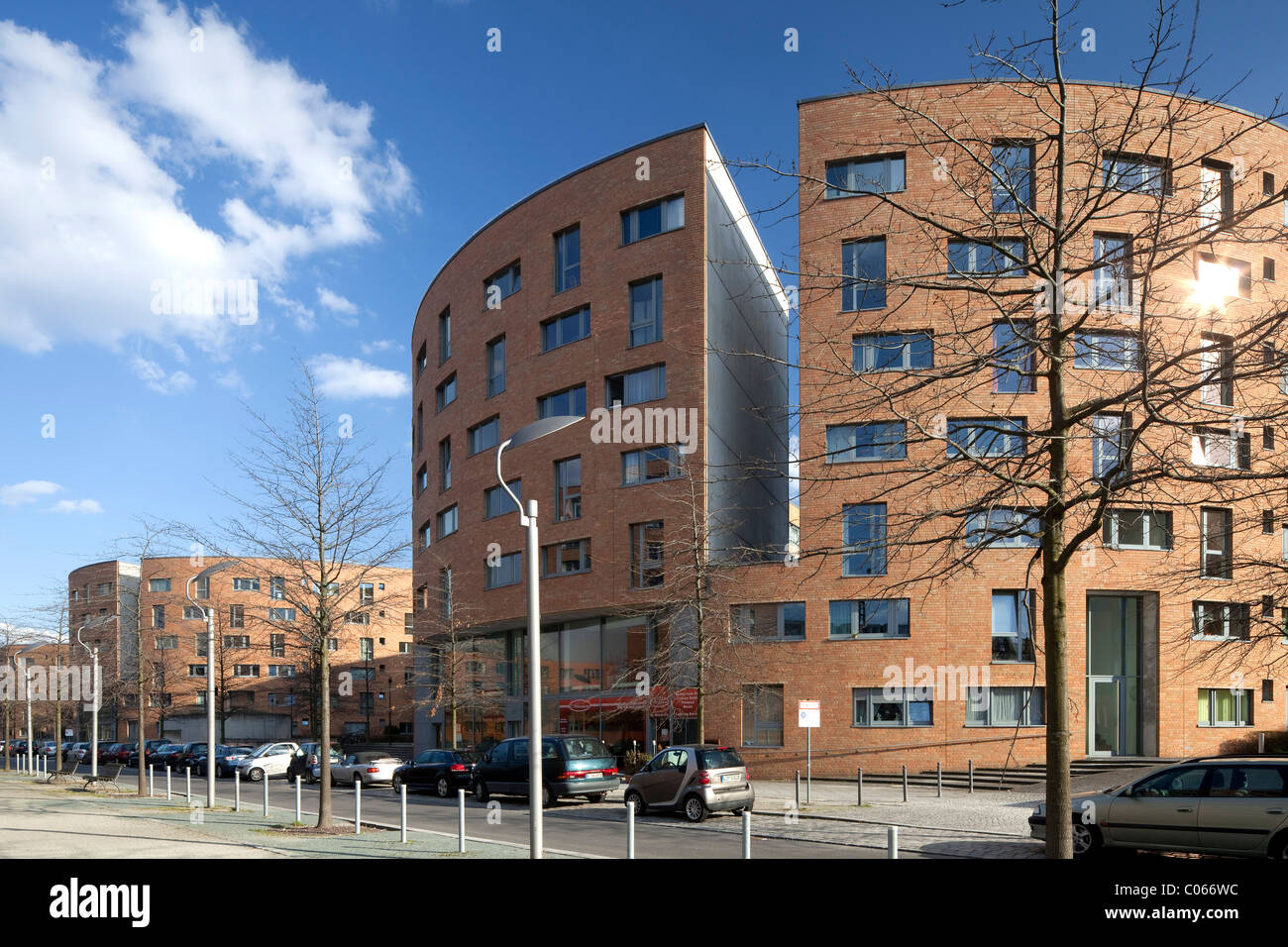Wohnschlange Wohn-Apartments für Regierungsvertreter im Spreebogen, Tiergarten, Berlin, Deutschland, Europa Stockfoto