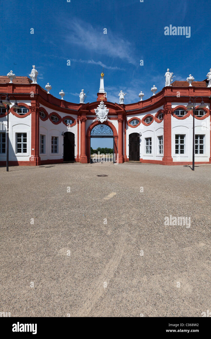 Eingang und Orangerie des Seehof Schloss und Park, Memmelsdorf, Upper Franconia, Bayern, Deutschland, Europa Stockfoto