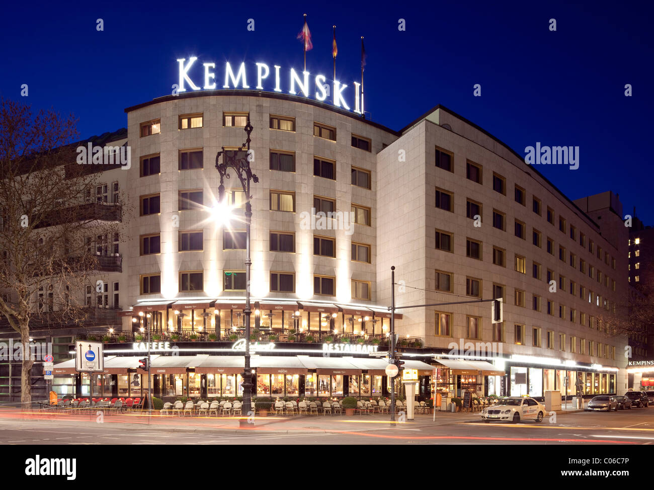 Kempinski Hotel, Kurfürstendamm Straße, Charlottenburg District, Berlin, Deutschland, Europa Stockfoto