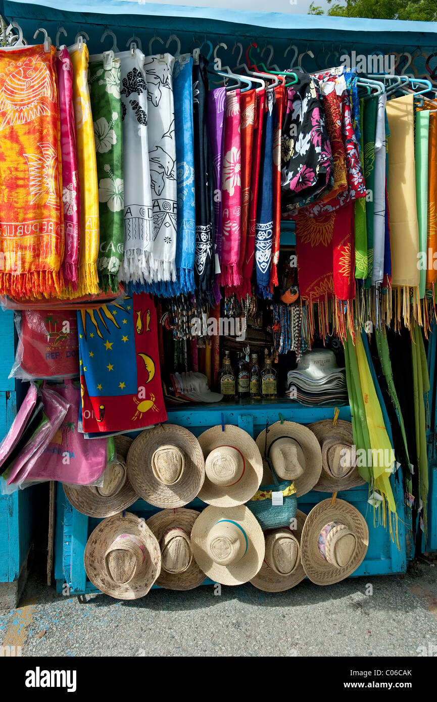 Souvenir-Stall, Bayahibe, Dominikanische Republik Stockfoto