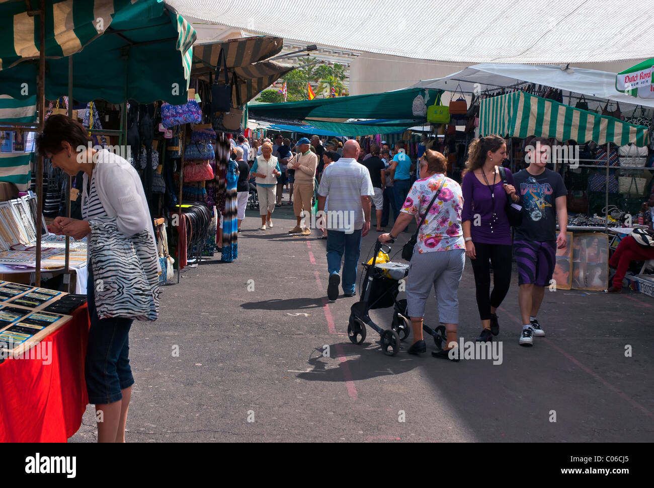 Sonntagsmarkt Los Cristianos Stockfotos Und bilder Kaufen Alamy sonntagsmarkt-los-cristianos-stockfotos-und-bilder-kaufen-alamy