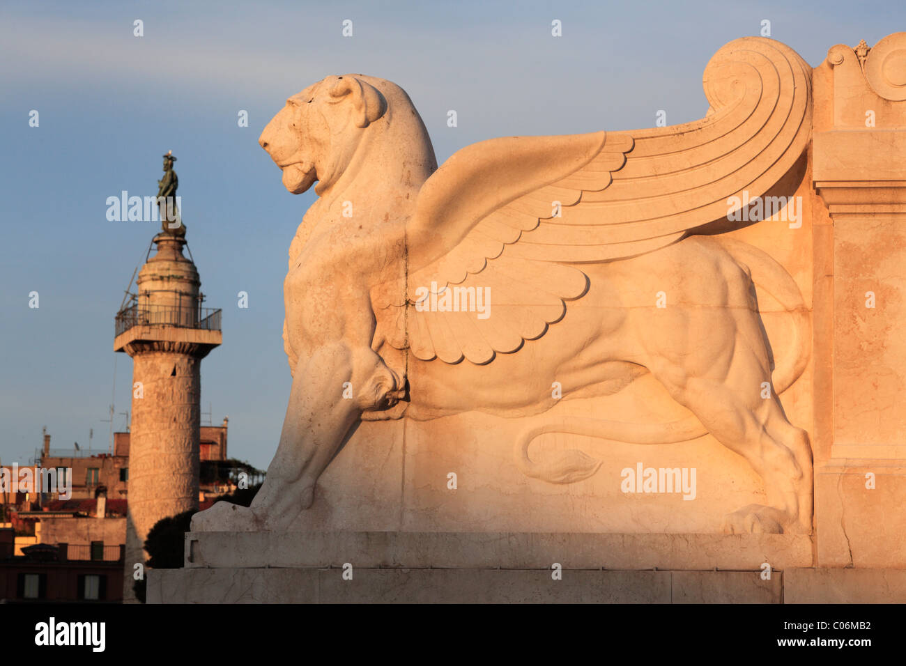 Denkmal für Vittorio Emanuele II und Trajans Spalte, Rom, Italien, Europa Stockfoto