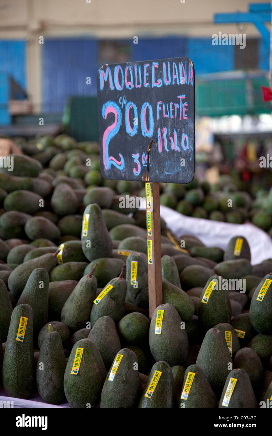 Arequipa, Peru Mercado de San Camilo, oder San Camilio Markt, wo Produkte aus ganzen südlichen Peru gesehen werden kann. Stockfoto