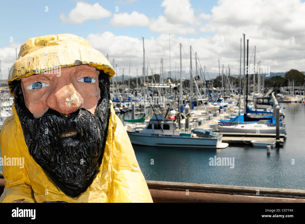 Fischer, hölzerne Skulptur im Hafen von Monterey, Kalifornien, USA, Nordamerika Stockfoto