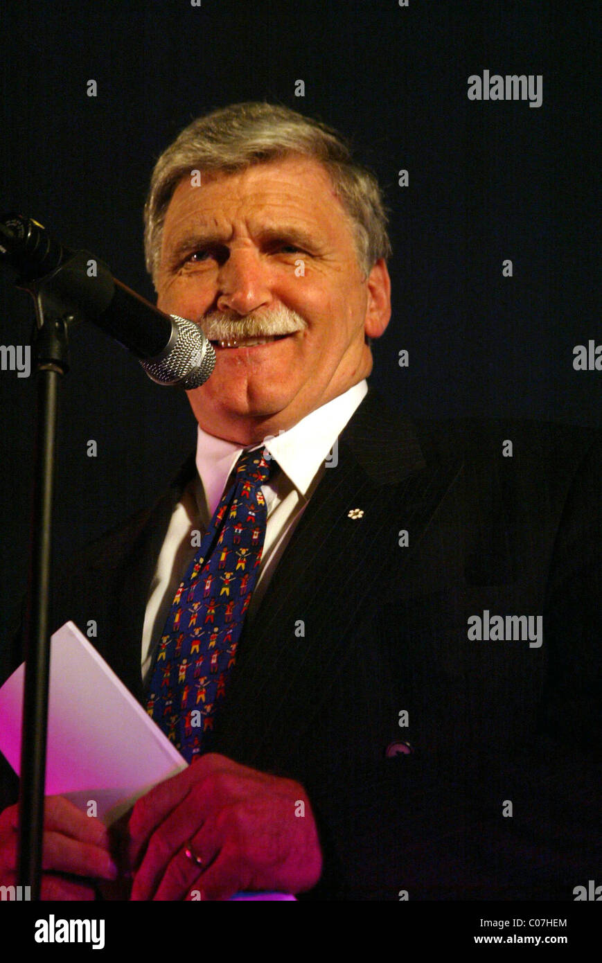 Kanadische Senator, Hon Romeo Dallaire war die zwingen, Kommandant der UNAMIR der Ill-Fated UNO-Friedenstruppe für Stockfoto