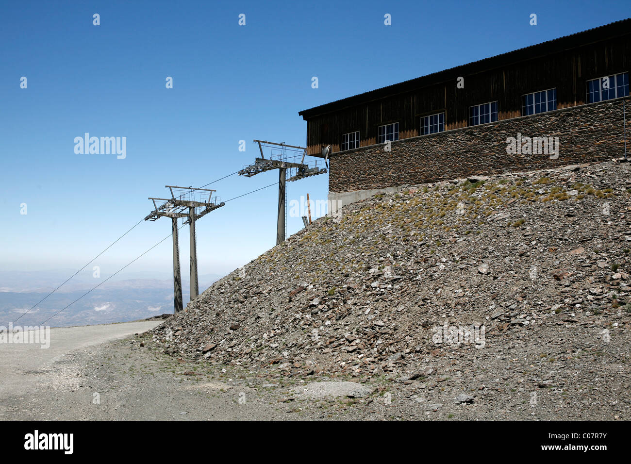 Skilift, der Nationalpark Sierra Nevada, Pico del Veleta, 3384 m, Andalusien, Südspanien, Europa Stockfoto