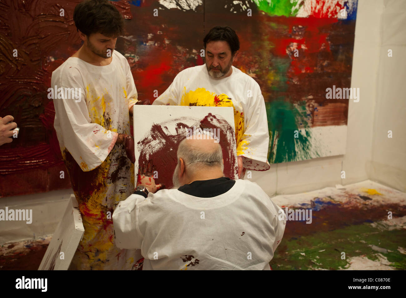Hermann Nitsch live painting Aktion 60. Action Painting / / 60