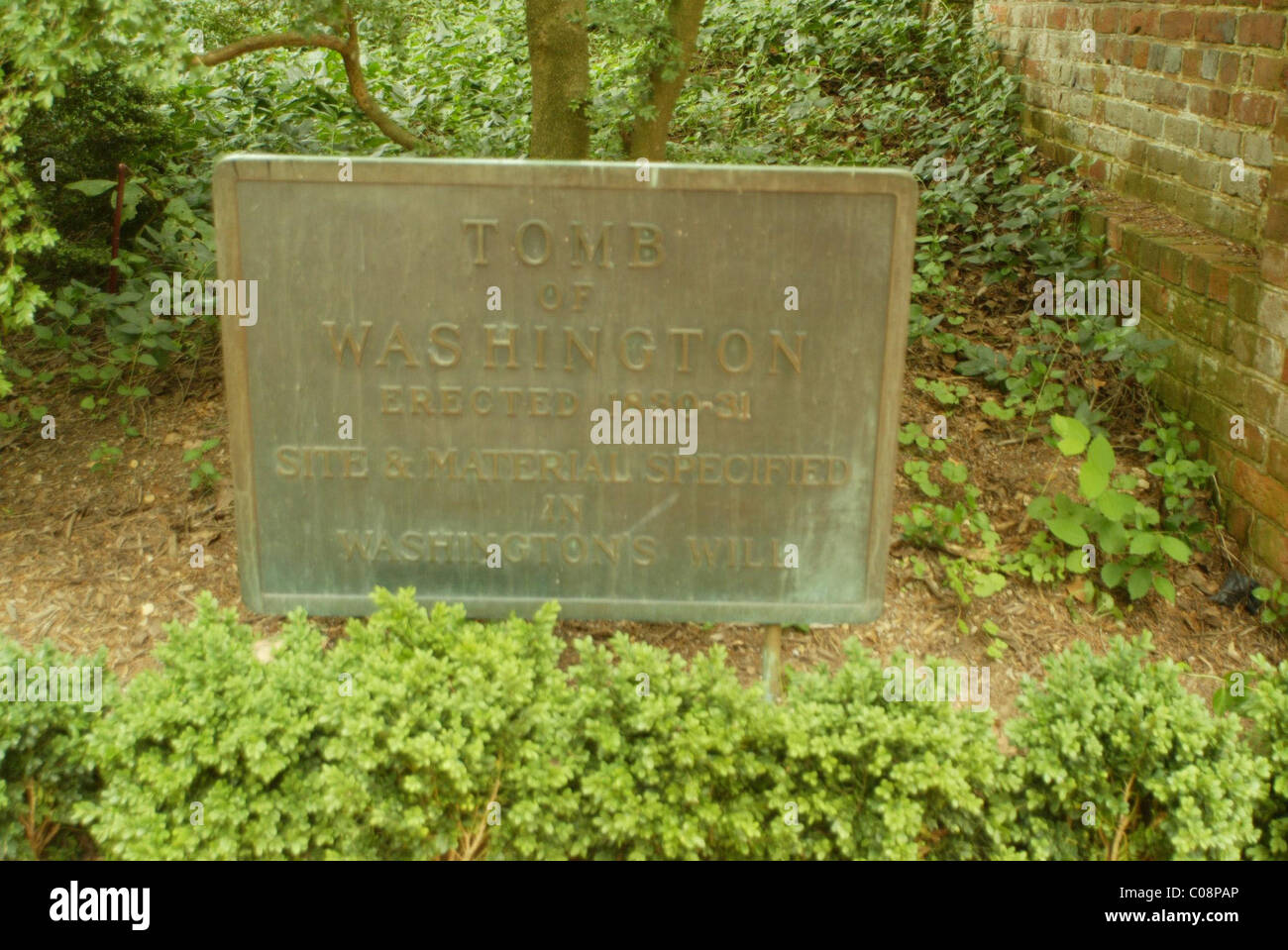 BWUFA, schwarze Frauen vereinigt für Action und Mount Vernon Ladies Association veranstaltete die 10. jährlichen Slave Memorial Kranz Stockfoto