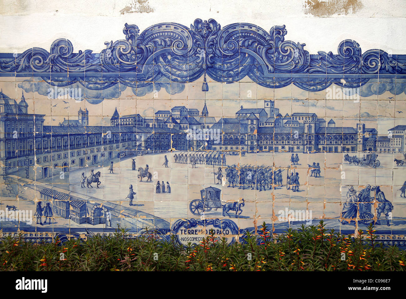 Lissabon vor dem Erdbeben von 1755, Wandgemälde in der Kirche Santa Luzia in der typischen Azulejos blau glasierte Fliesen in Lissabon Stockfoto