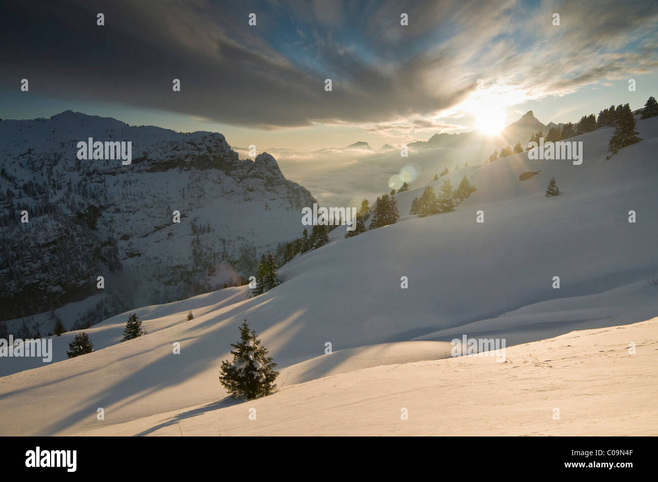 Winterlichen Panoramablick auf die Alpen, Flaine, Frankreich, Europa Stockfoto