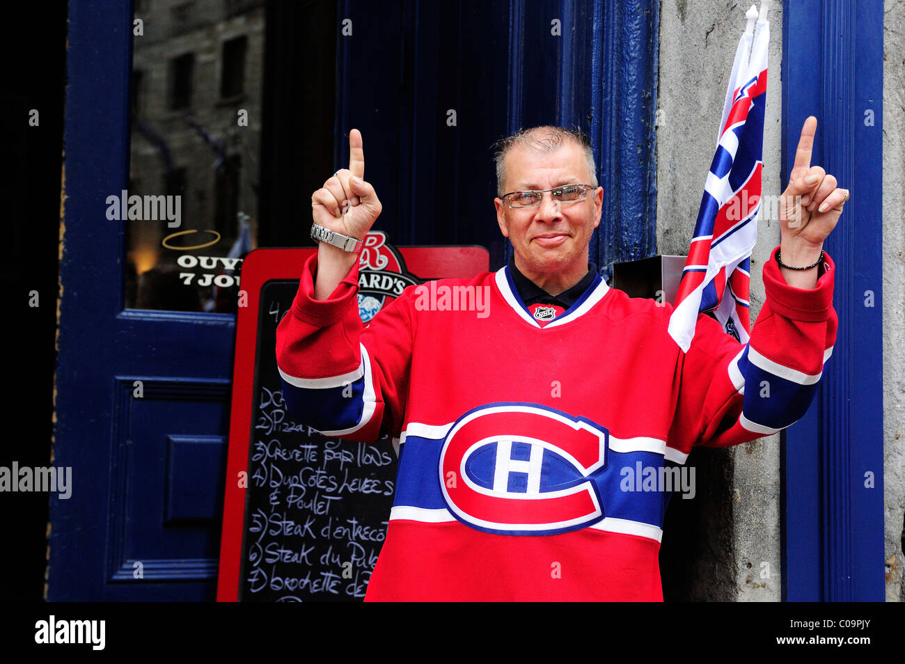 Montreal Canadiens-Fan, der lokalen Eishockeyclub aus der National Hockey League in Montreal, Quebec, Kanada Stockfoto