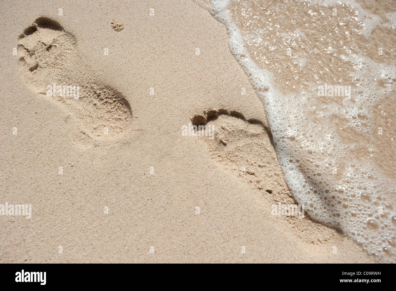 Fußspuren im Sand, Bayahibe, Dominikanische Republik Stockfoto