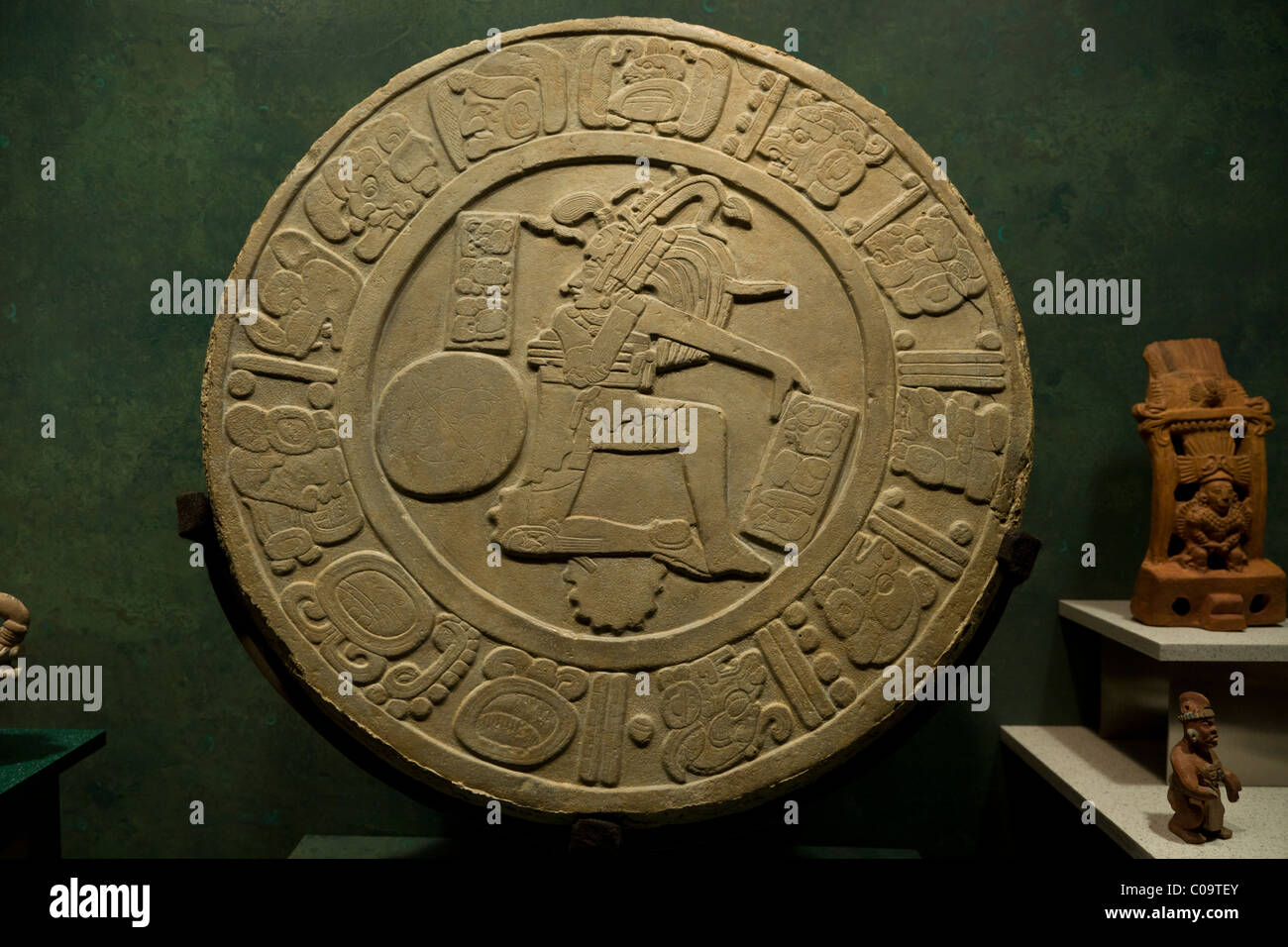 Maya-Ballspiel Marker aus der Maya-Stätte von Chinkultic, Chiapas, jetzt in das nationale Museum für Anthropologie, Mexiko-Stadt. Stockfoto