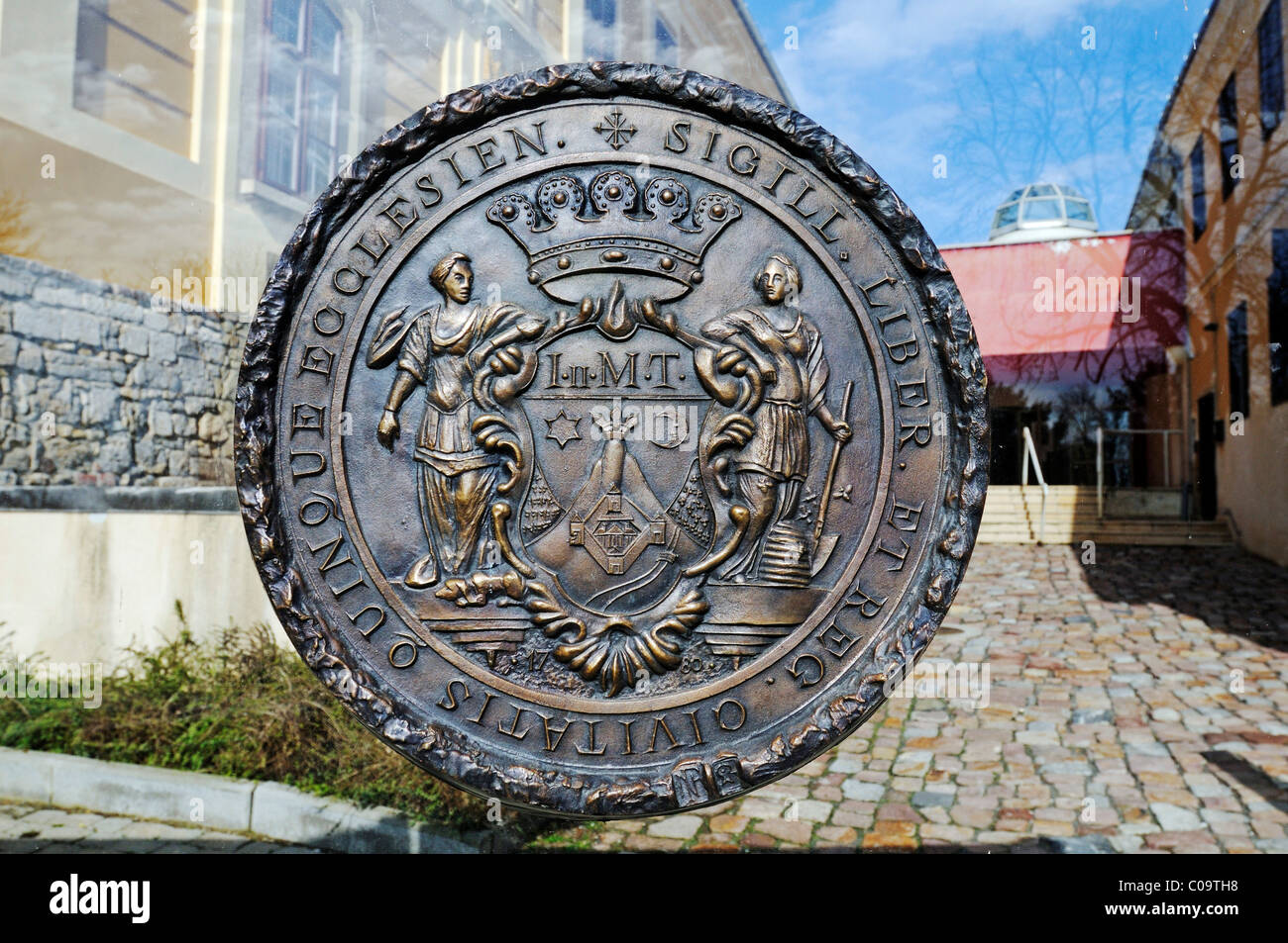 Plakette mit Maria Theresa, Erinnerung an die Zeit der deutschen Herrschaft in Ungarn, Europäische Kulturhauptstadt 2010, Pécs, Ungarn Stockfoto