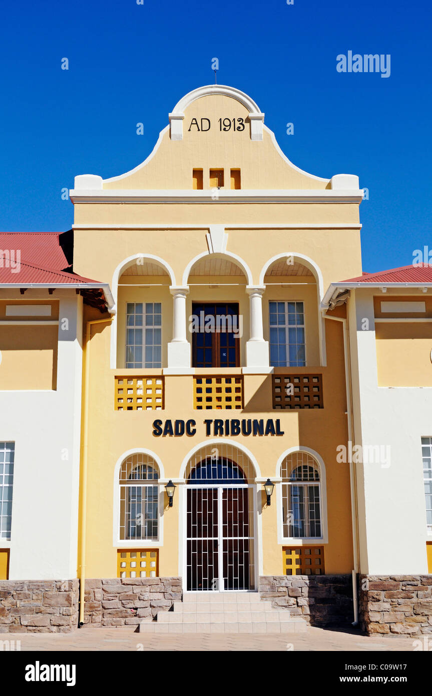 Windhoek-Gymnasium vom deutschen kolonialen Periode, 1975 Veranstaltungsort für die "Turnhalle konstitutionellen Konferenz" in Vorbereitung für Stockfoto