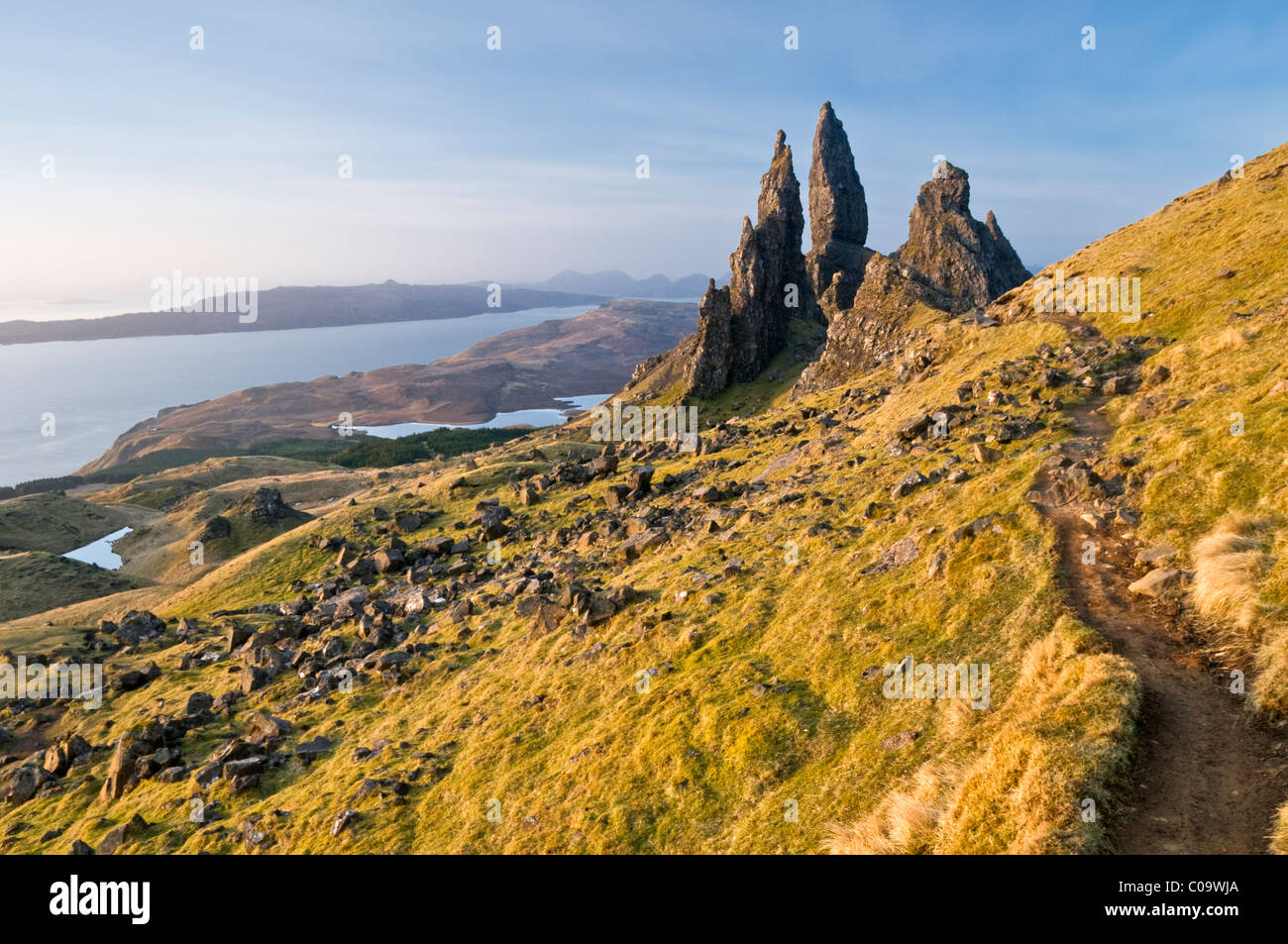 Der Old Man of Storr, Halbinsel Trotternish, Isle Of Skye, innere Hebriden, Schottland, UK Stockfoto