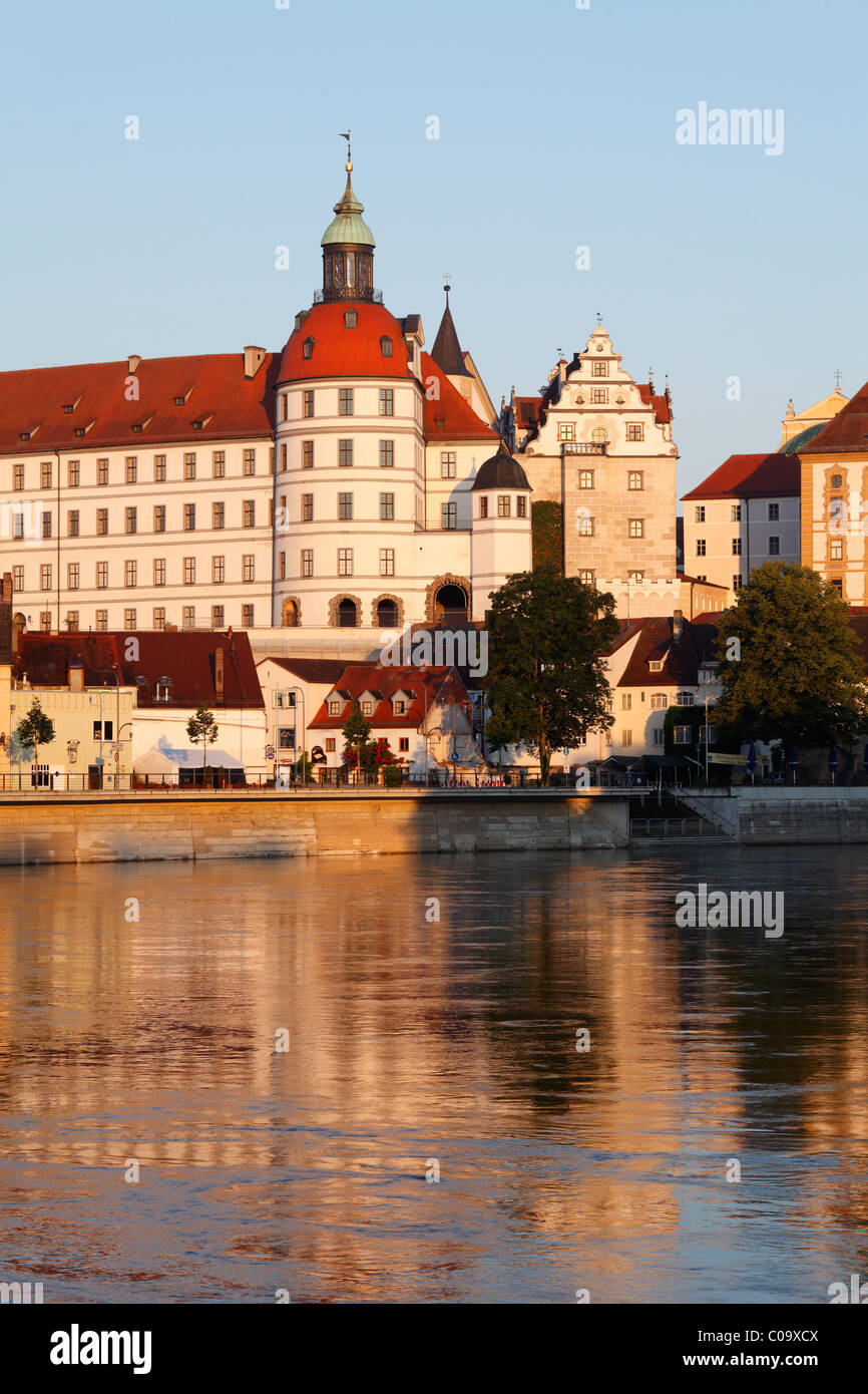 Burg Schloss Neuburg, Neuburg an der Donau, Uppper Bayern, Bayern, Deutschland, Europa Stockfoto