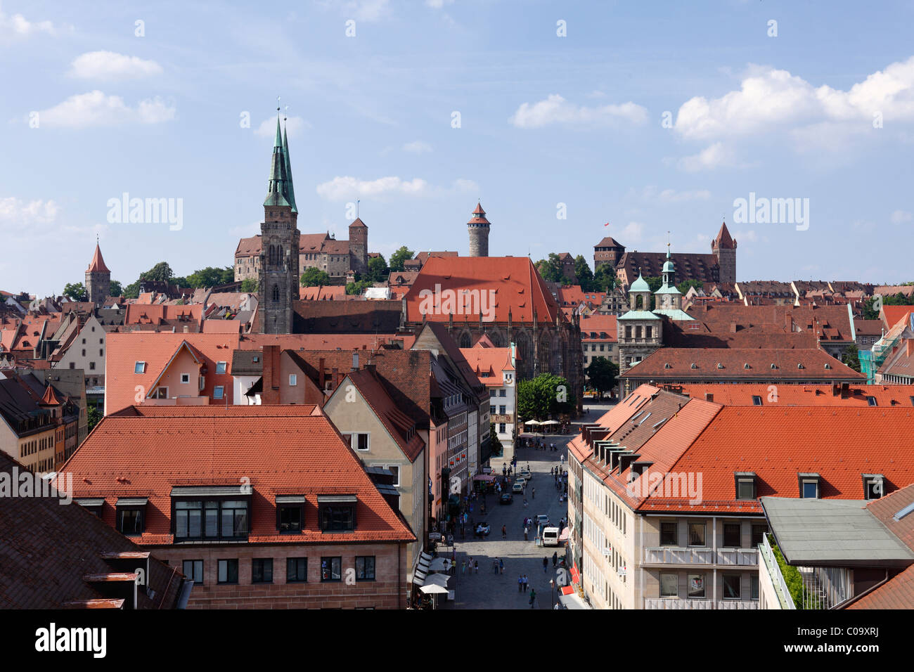 St. Sebaldus-Kirche und die Nürnberger Burg, Nürnberg, Mittelfranken, Franken, Bayern, Deutschland, Europa Stockfoto