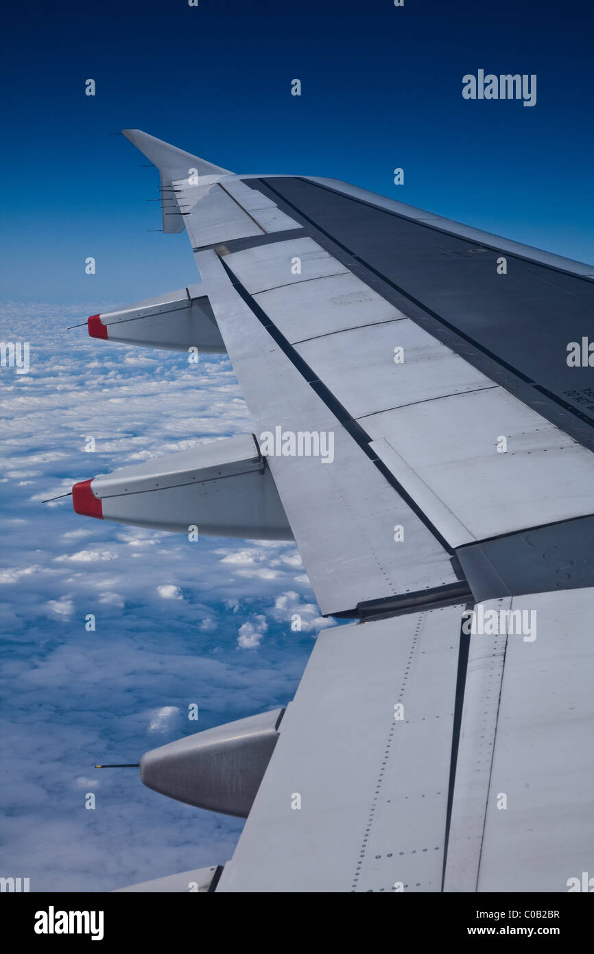 Abstraktes Bild von der Tragfläche eines Airbus 320 Stockfoto