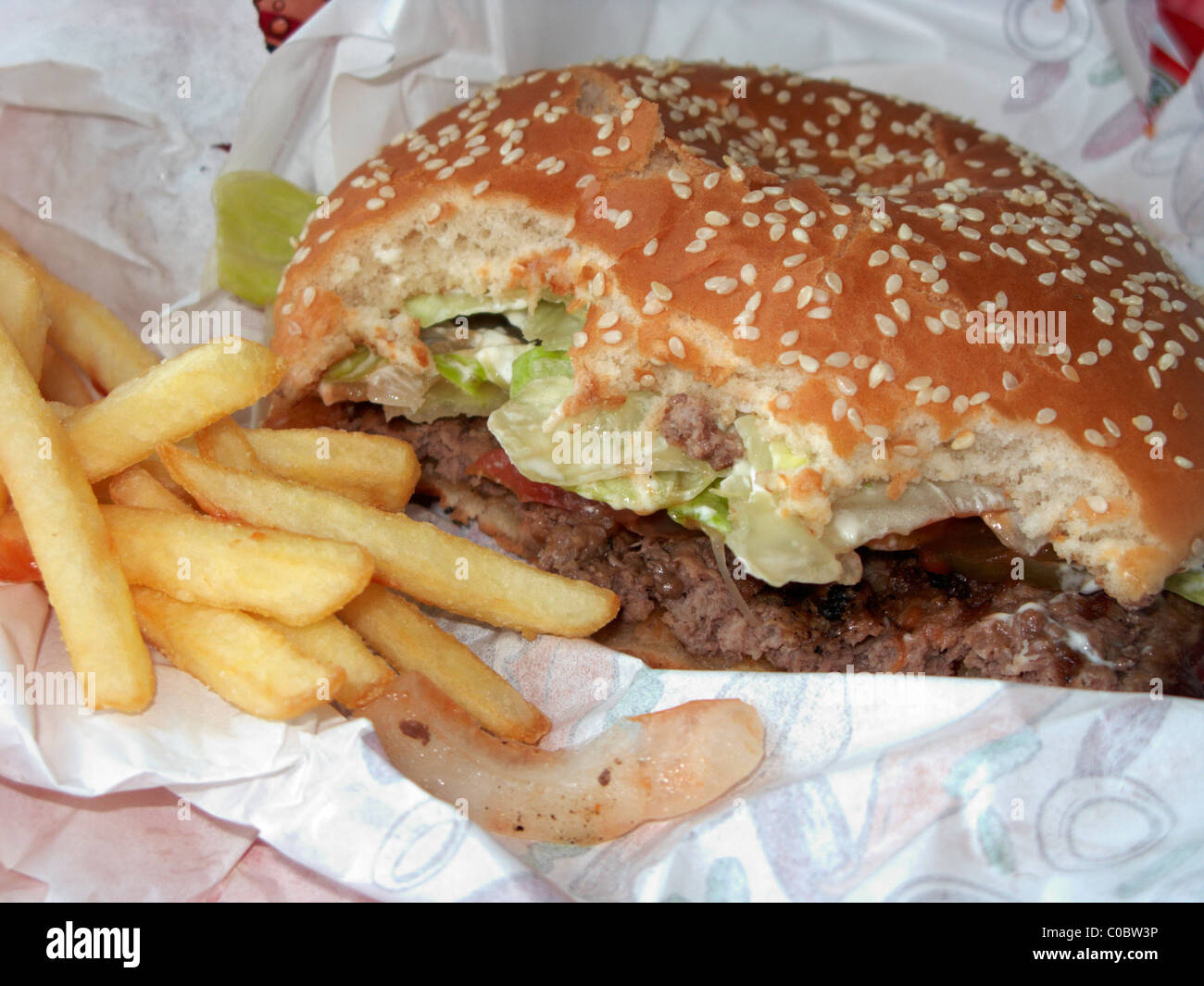 Burger King Whopper Essen Burger und Pommes frites Stockfoto