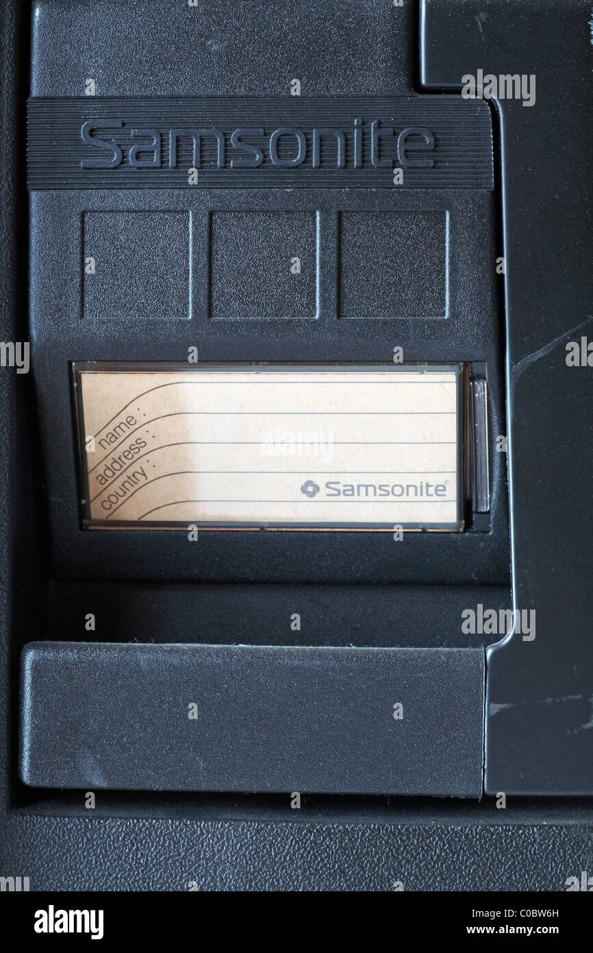Etikett auf Samsonite Black Koffer Stockfoto