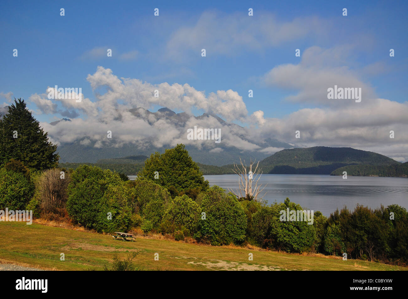 Lake Manapouri, Fiordland-Nationalpark, Southland Region, Südinsel, Neuseeland Stockfoto