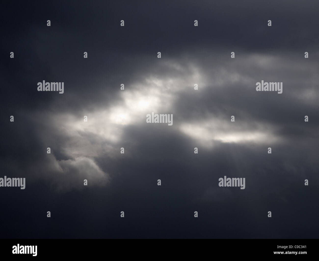 Gewitterwolke Wolken regnen schwarz cumulonimbus Stockfoto