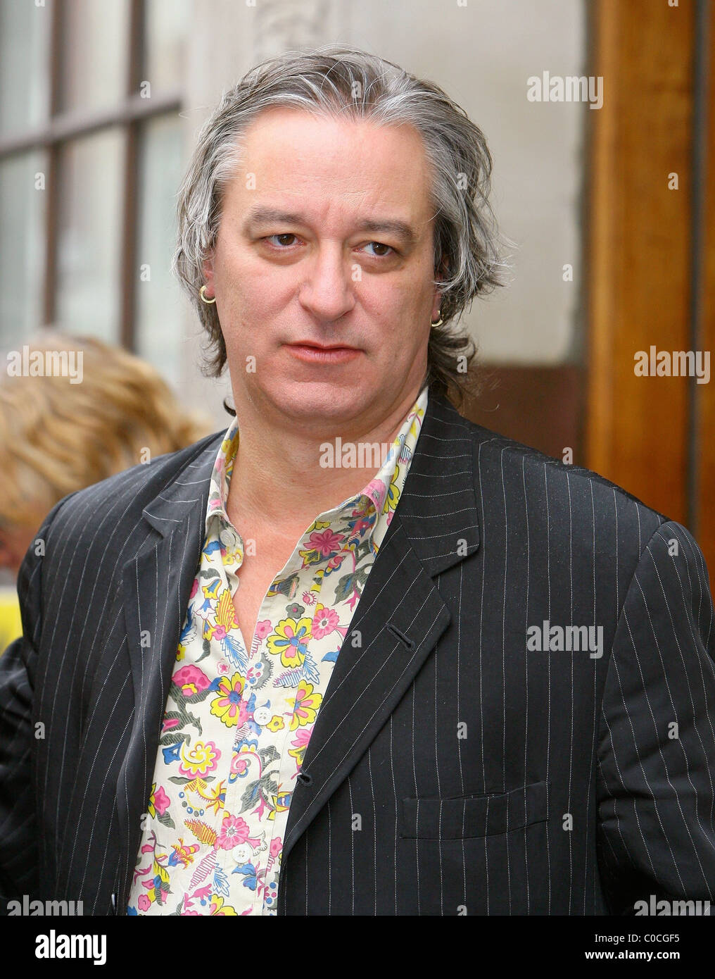 Peter Buck von REM verlassen Radio 1 Studios London, England - 26.03.08 Mark Douglas / Stockfoto