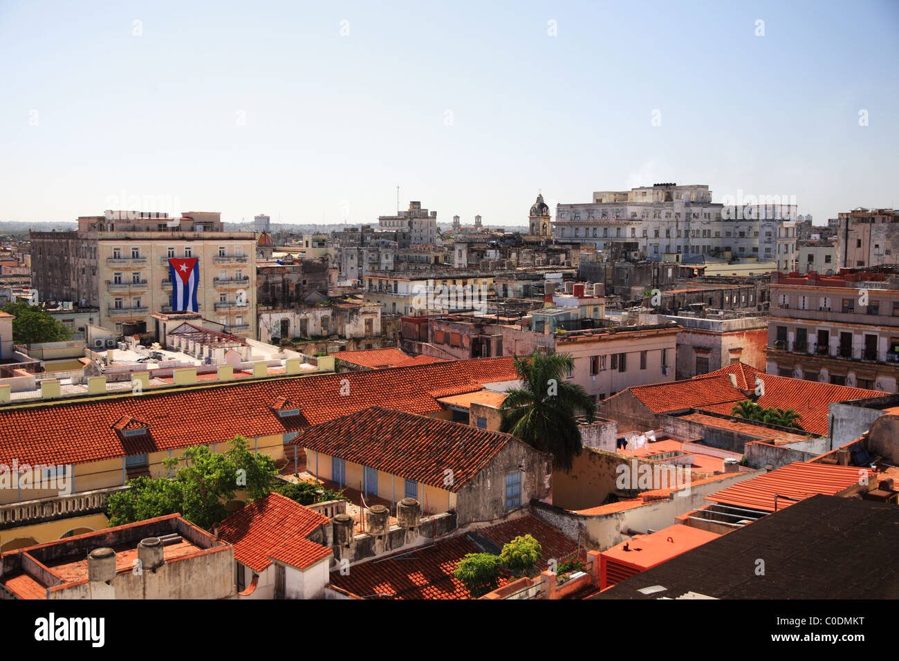 Blick über die roten Dächer von Havanna Kuba Stockfoto