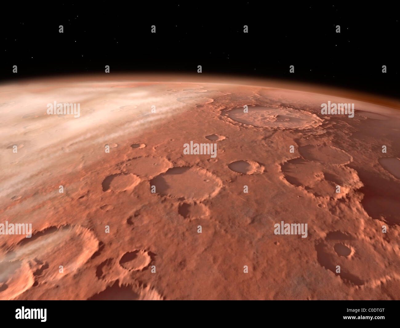 Stark verkratert Hochland auf der Oberfläche des Mars. Stockfoto