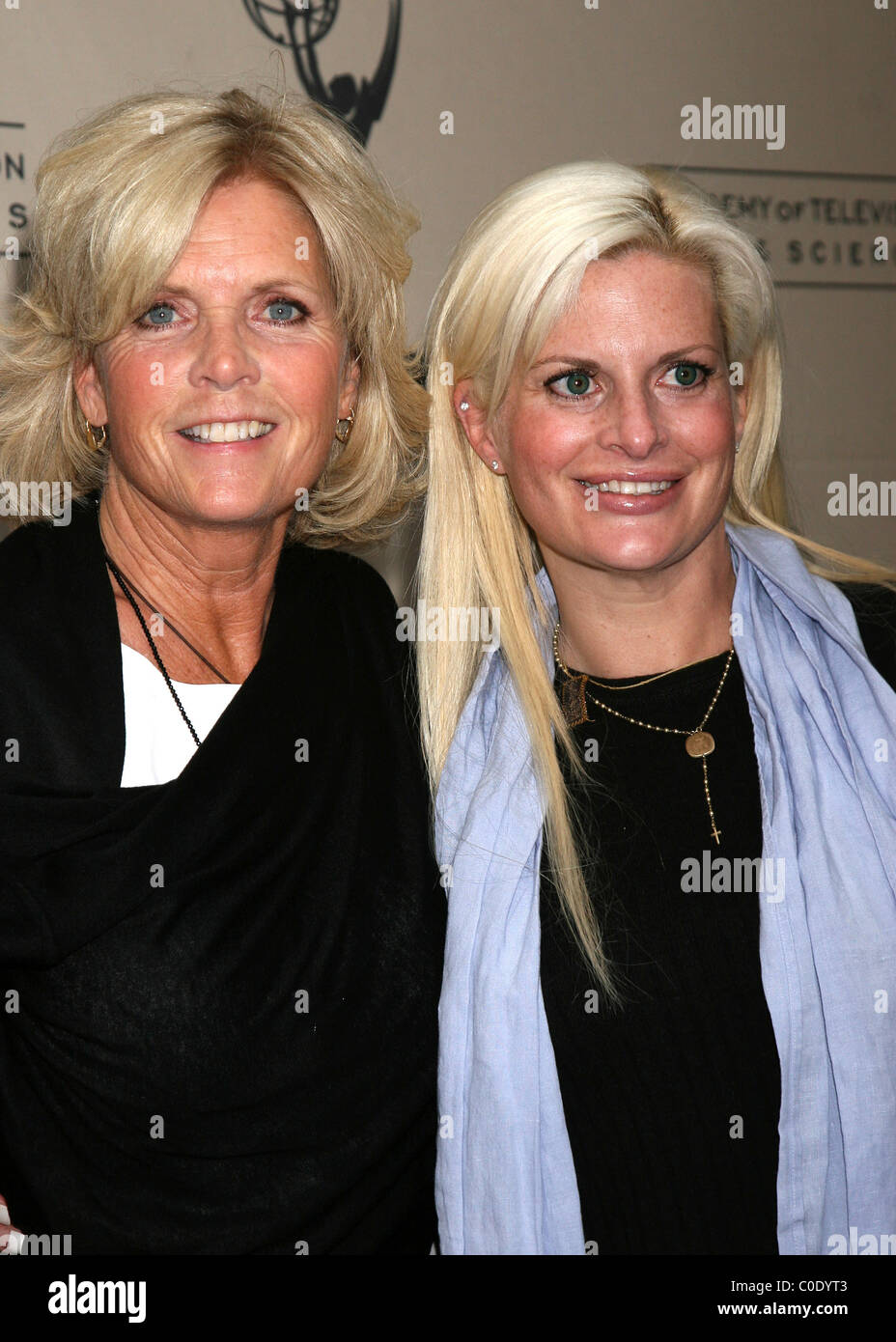Meredith Baxter & Tochter Eva Akademie der TV präsentiert "Einen Muttertags-Gruß an TV-Mütter" an der Academy of Television Arts & Stockfoto