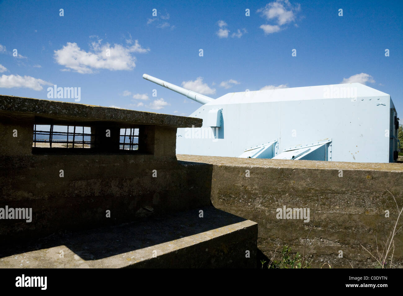 Historischen defensive britische / englische Artillerie / Kanone Kanone aus der Zeit des zweiten Weltkriegs / WW2 am Felsen von Gibraltar Stockfoto