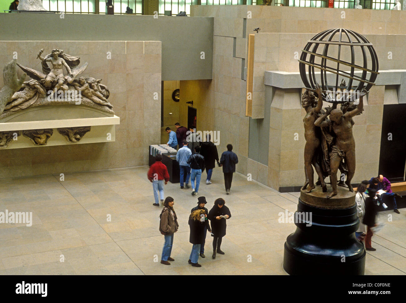 Vier Teile der Welt halten einer Himmelskugel, Jean Baptiste Carpeaux, Musee d ' Orsay, Musée d ' Orsay, Paris, Frankreich Stockfoto