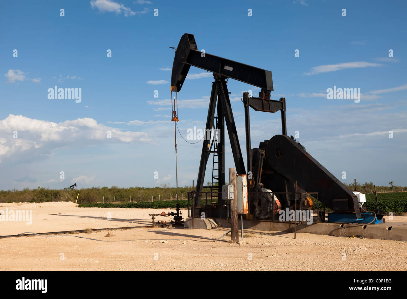 Ölpumpe auf Permian Basin Ölfeld Midland Texas USA Stockfoto