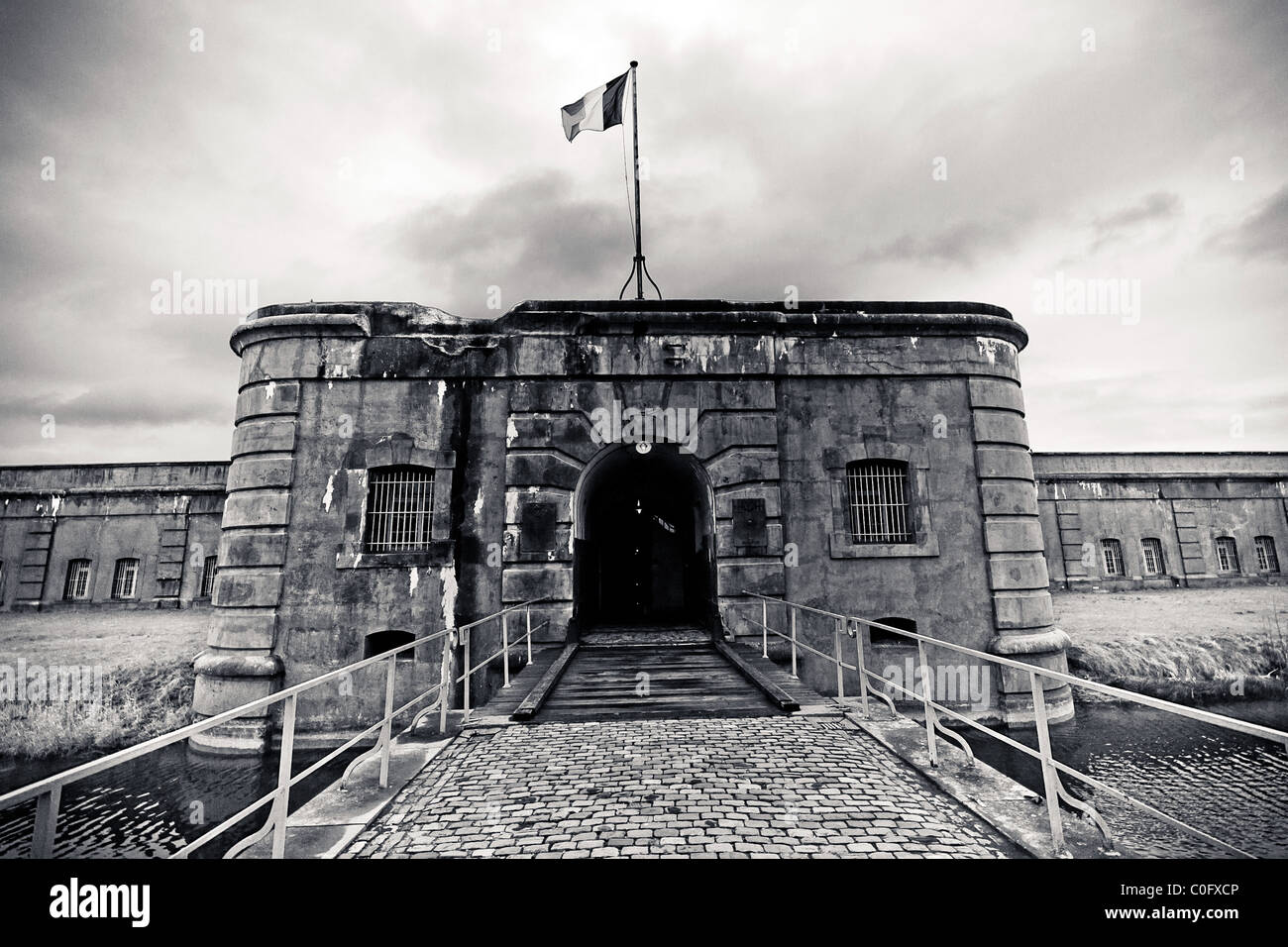 Eingang in Fort Breendonk, einem ehemaligen Nazi-Konzentrationslager in Belgien. Stockfoto