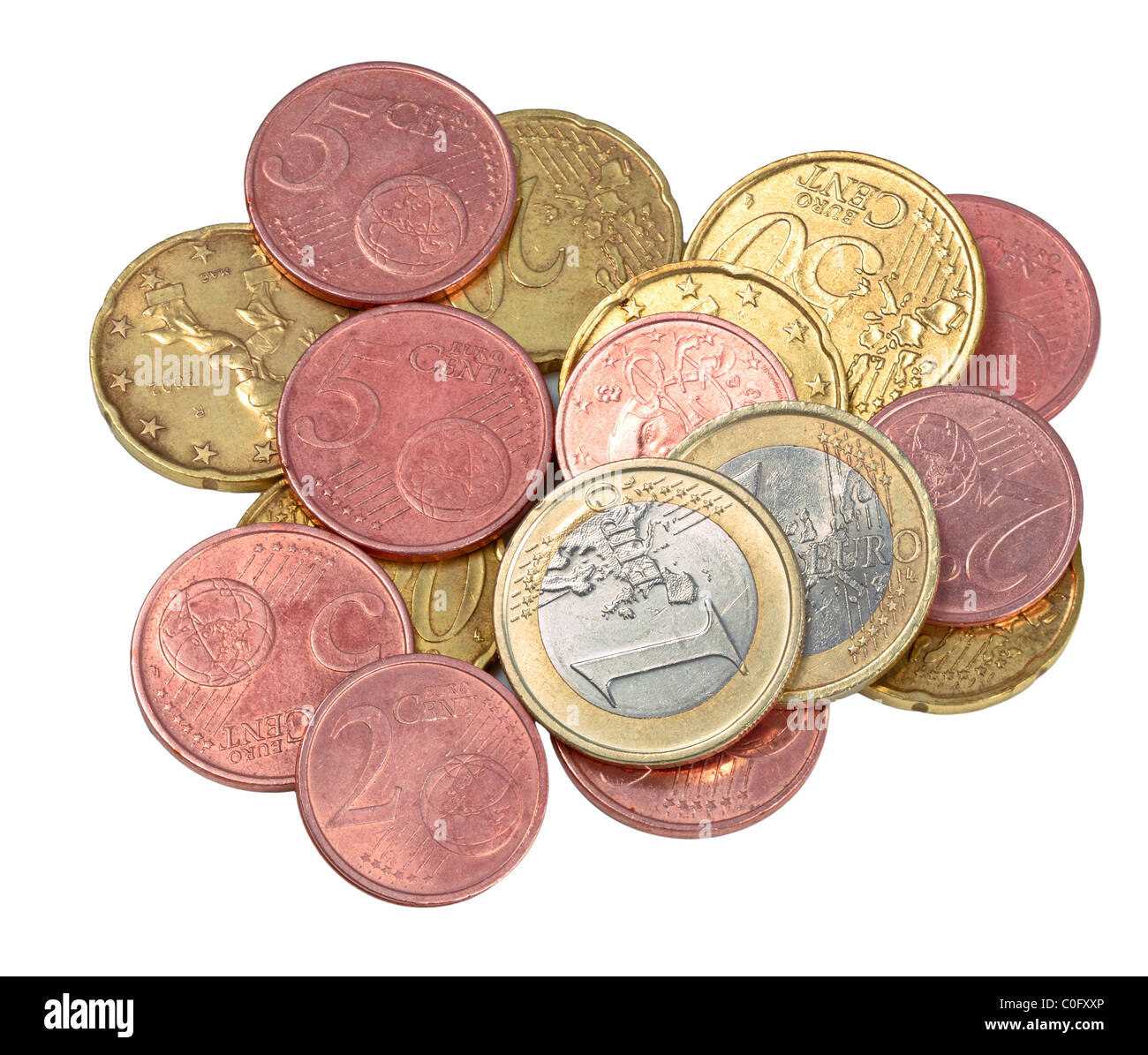 Auswahl der verwendeten modernen Euro-Münzen, isoliert auf weiss Stockfoto