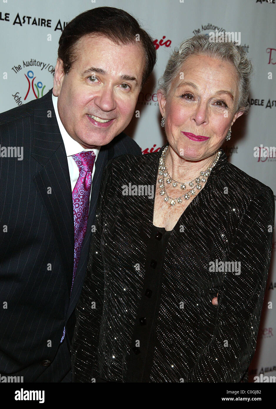 Lee Roy Riese und Marge Champion Fred und Adele Astaire Awards an Manhattan Mitte besuchen. New York City, USA- Stockfoto