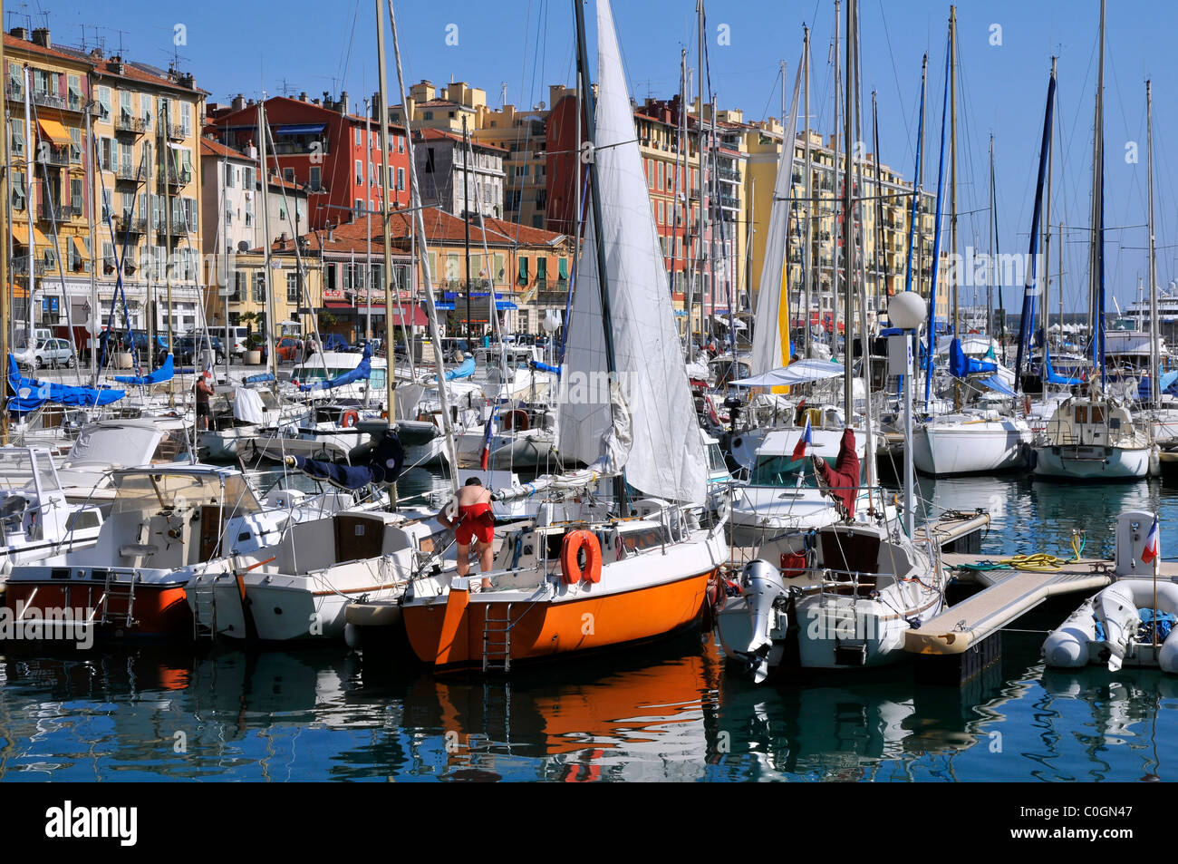 Hafen von Nizza im Südosten Frankreichs, Departement Alpes-maritimes Stockfoto