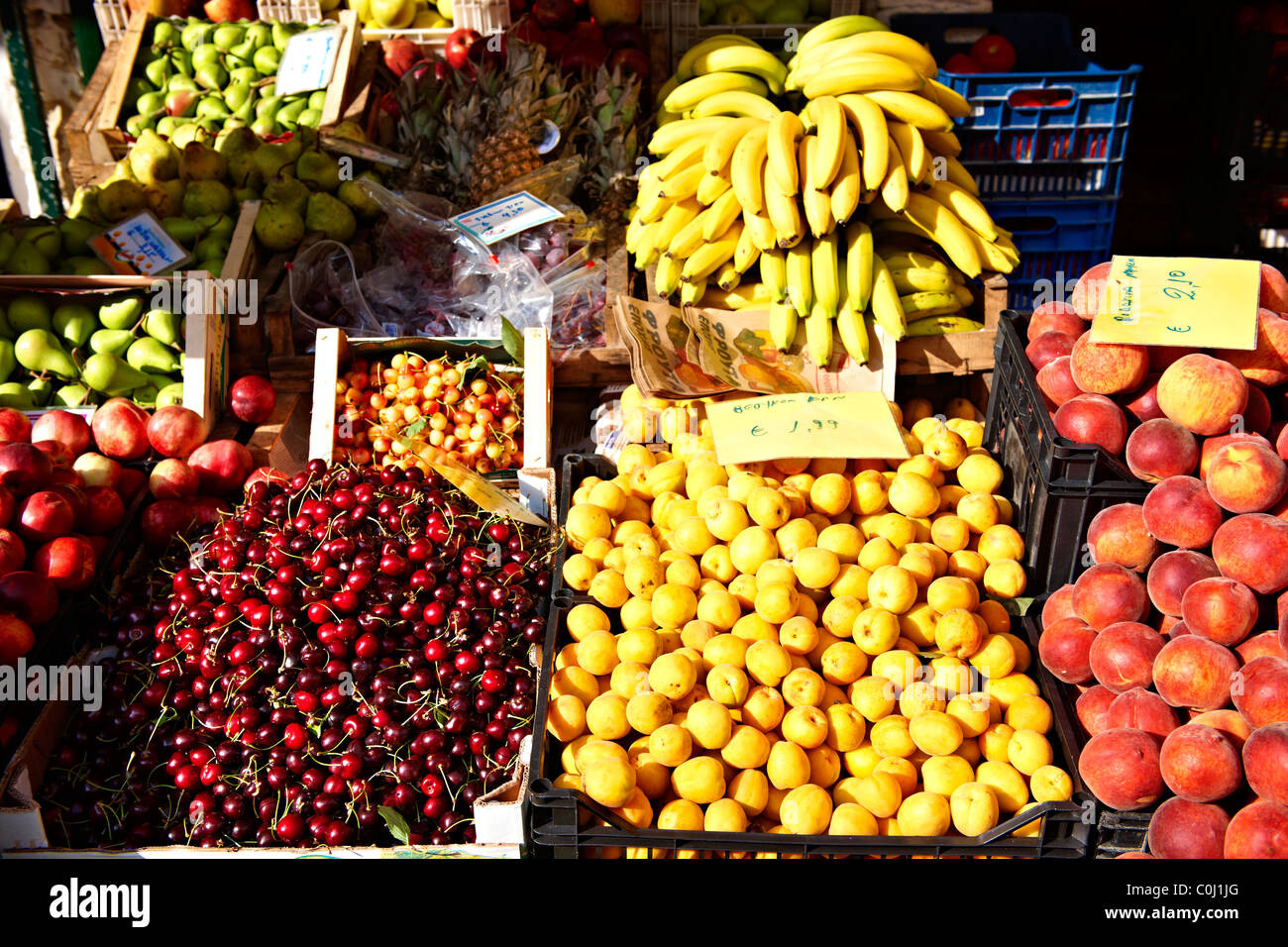 Obst-Shop in der Altstadt von Korfu, griechische Ionische Inseln Stockfoto