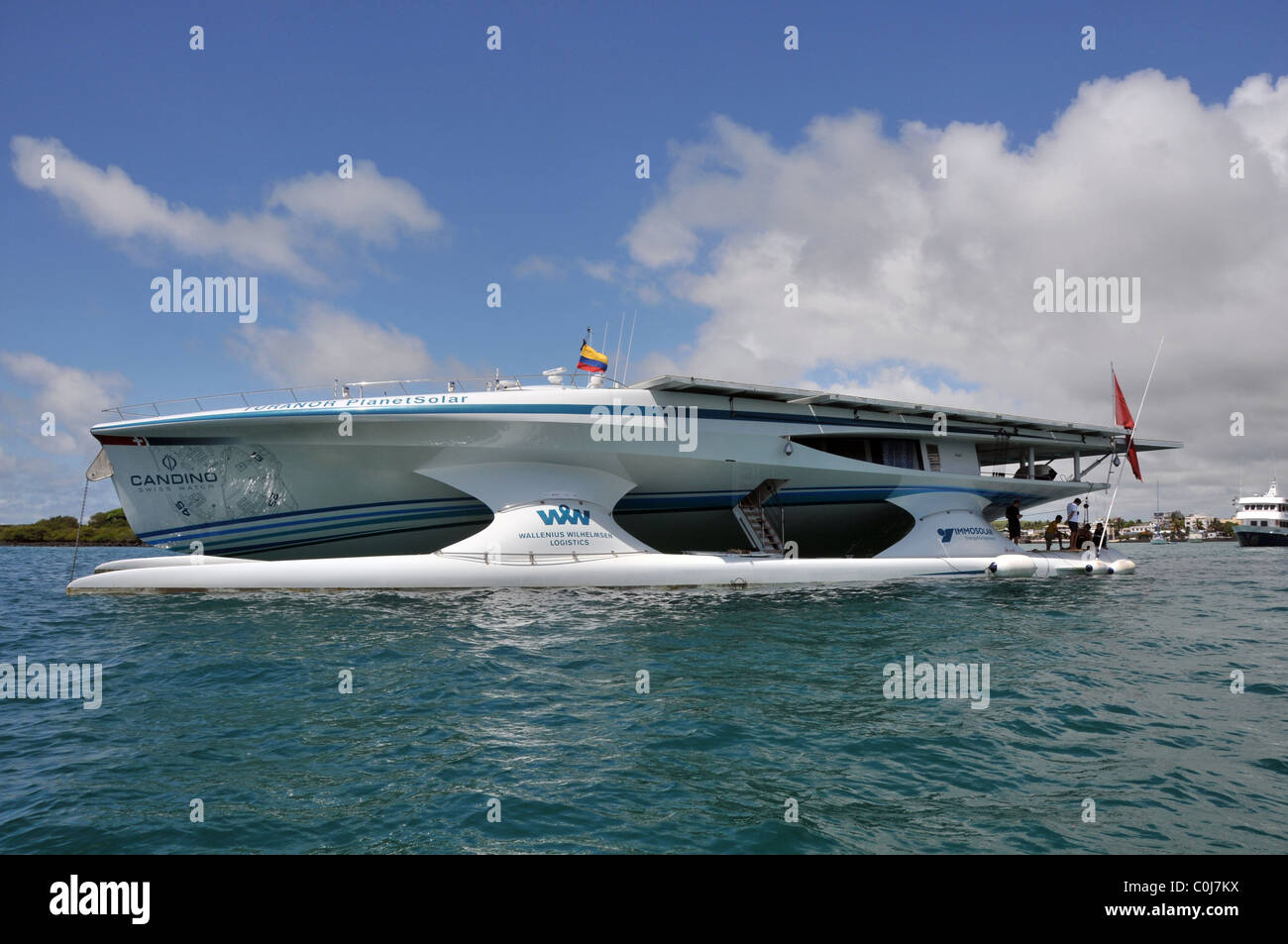 futuristische Boot Turanor Planet solar Aroya Santa Cruz Insel Galapagos Inseln Ecuador Stockfoto