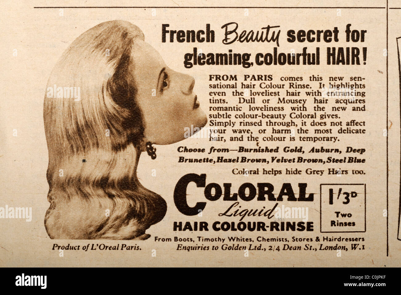 Werbung aus einer Zeitschrift 1950 für Coloral ein flüssiges Haar spülen Beschichtung ein bis drei Pence imperial Geld. EDITORIAL NUR Stockfoto