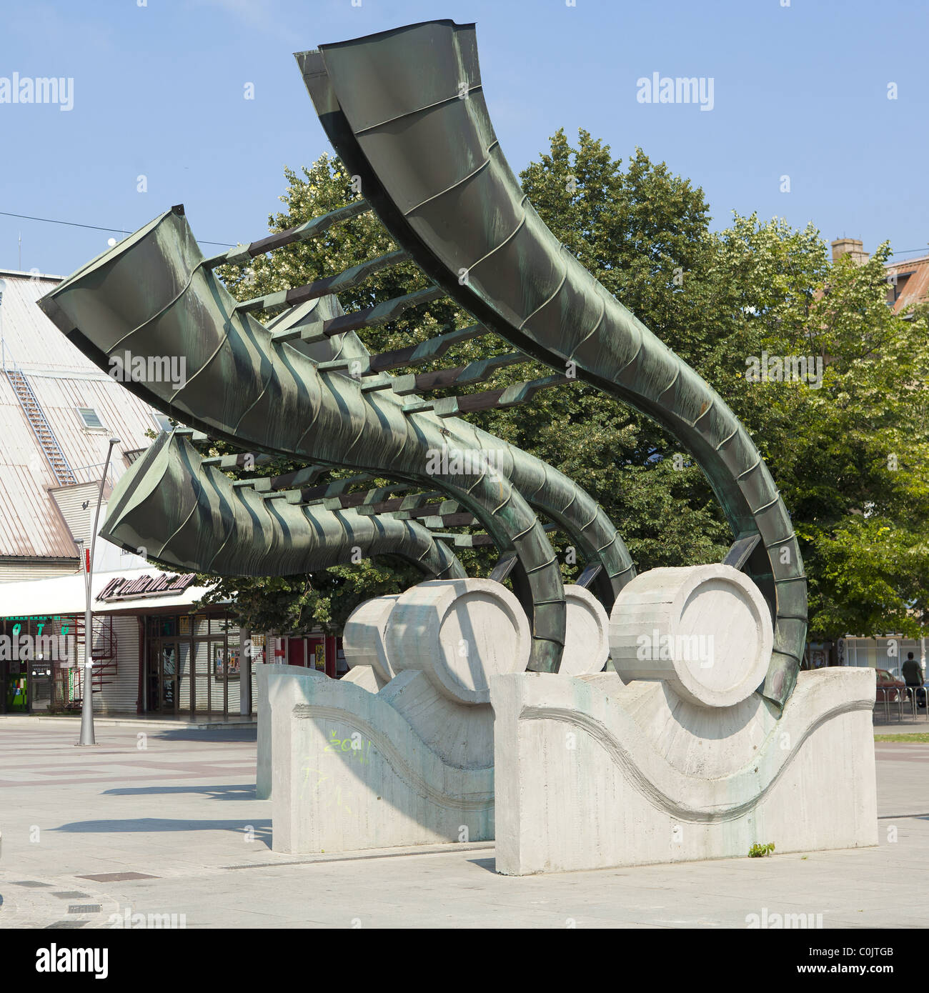 Monument on main square in ruma Fotos und Bildmaterial in hoher
