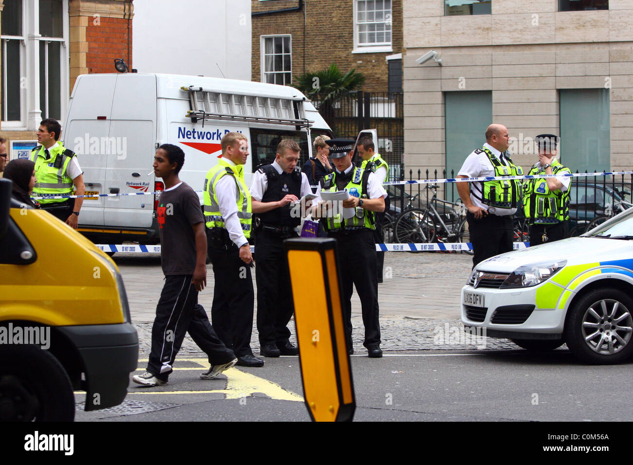 Einem versuchten Raub auf einem G4S Security van Fehler außerhalb Bahnhof Marylebone, London. Der Bereich abgesperrt war, als ein Stockfoto