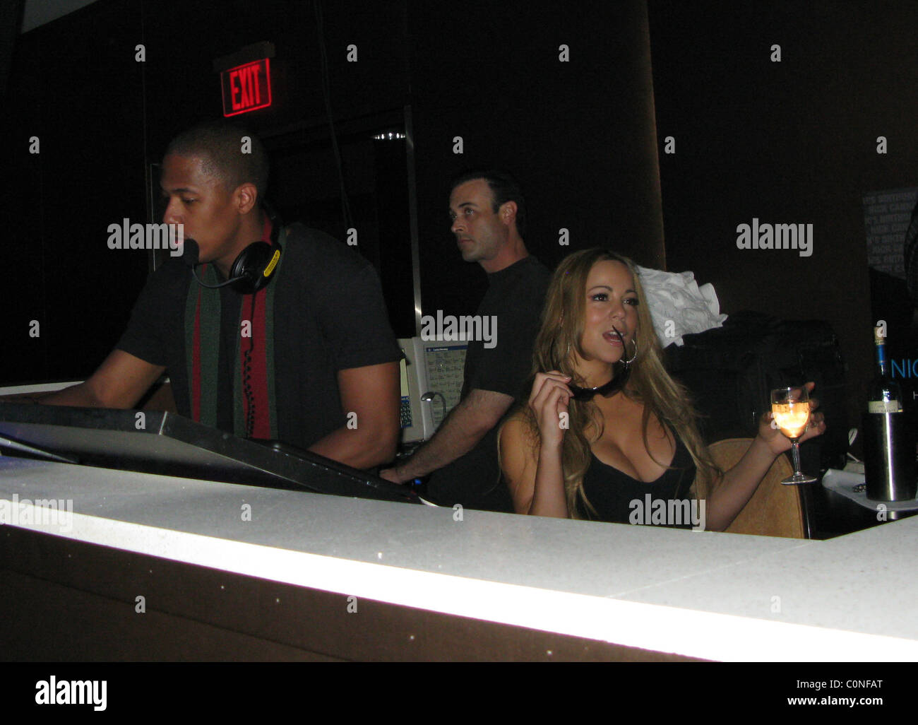 Nick Cannon und Mariah Carey Mariah Carey beherbergt einen Abend im Pure Nightclub im Caesars Palace für ihren Ehemann Nick Stockfoto