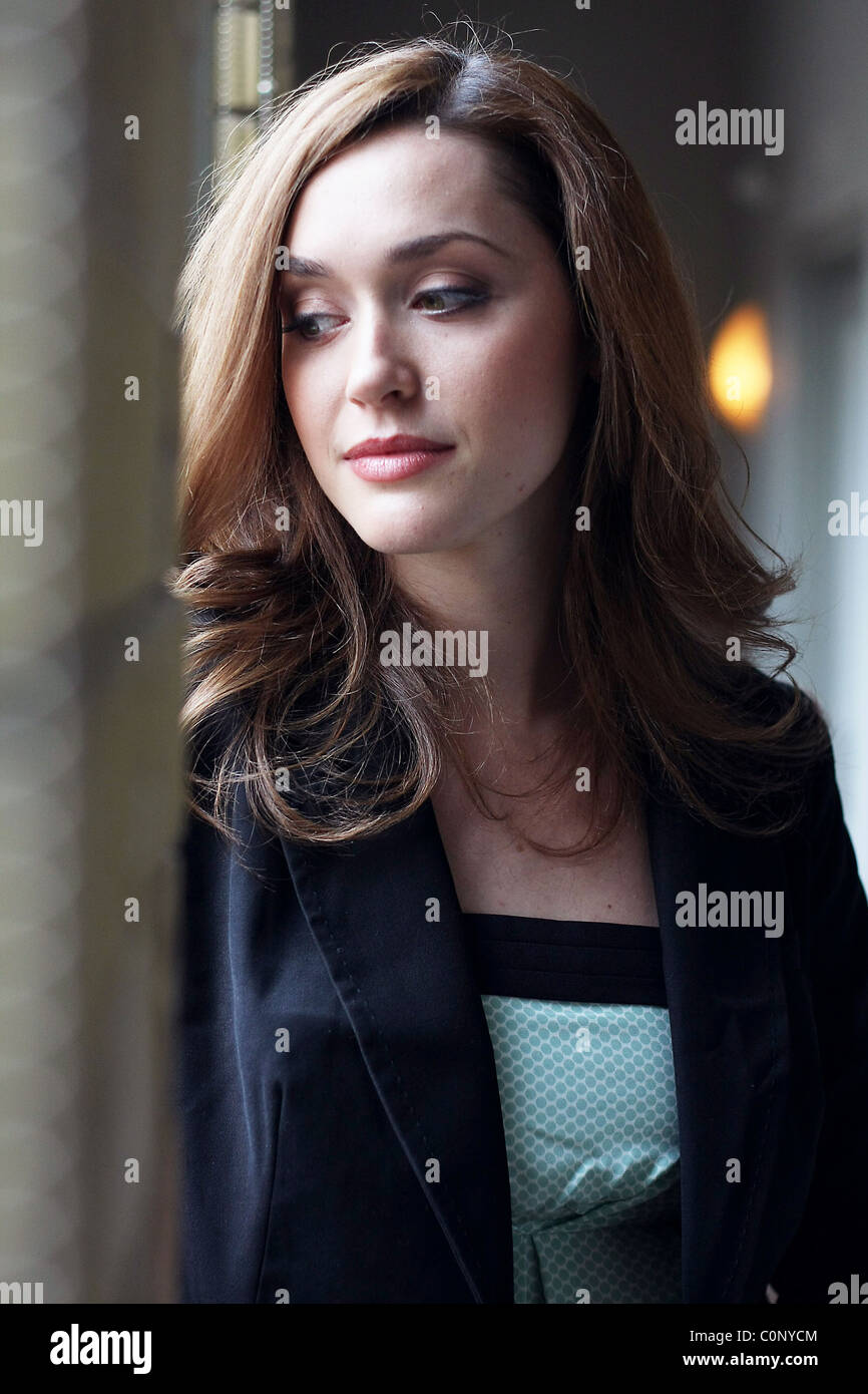 Sarah power promoting new show Fotos und Bildmaterial in hoher