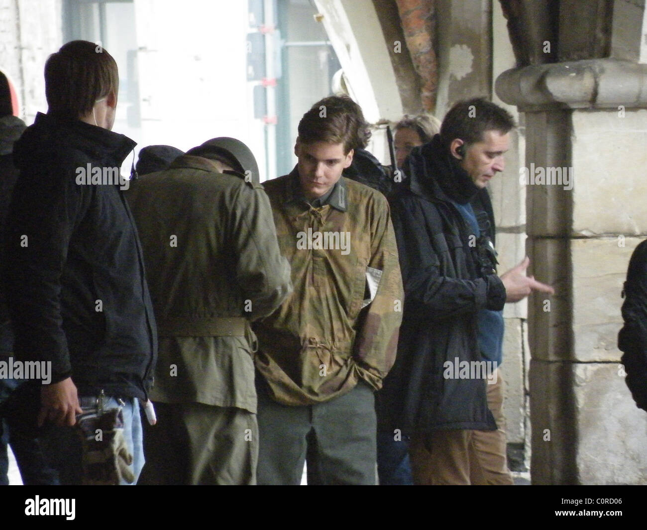 Schauspieler Daniel Bruehl als deutsche Scharfschütze "Frederick Zoller