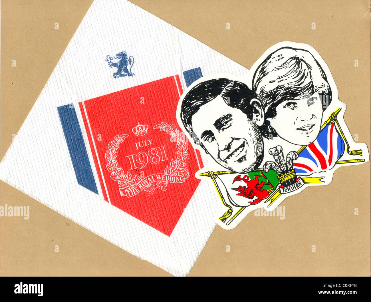 Papierservietten und Aufkleber für die königliche Hochzeit 1981 Stockfoto