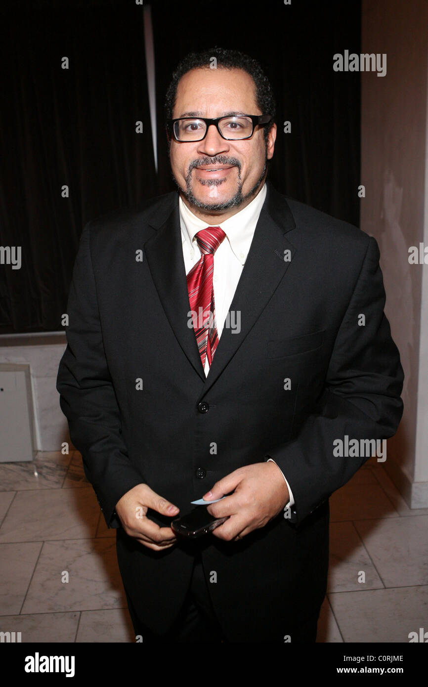 Michael Eric Dyson der nationalen Versorgung Mentoring Bewegung Gala statt an der ESPACE New York City, USA - 02.12.08 Stockfoto