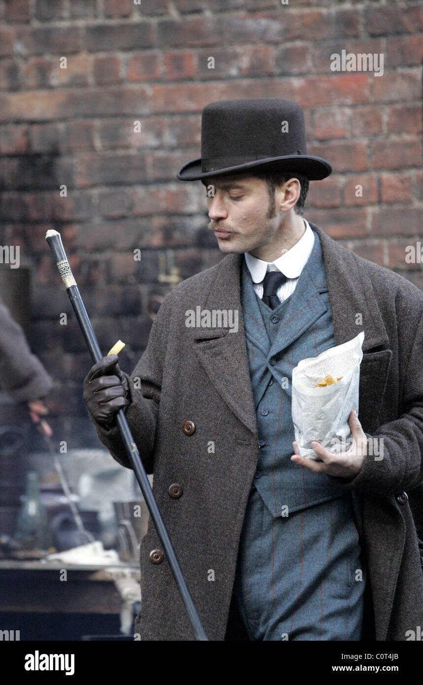 Jude Law Dreharbeiten am Set von Sherlock Holmes London, England - 21.12.08 Stockfoto